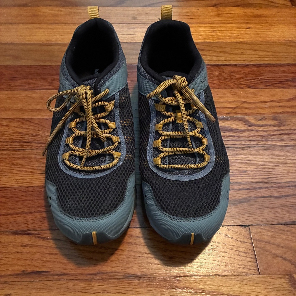 Merrell Men's Riverbed 2 hiking shoes size 12